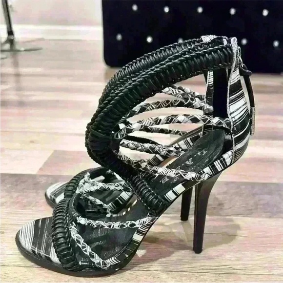 L.A.M.B. Shoes - L.A.M.B. Black White Gladiator Heels Sandals Sz. US7.5